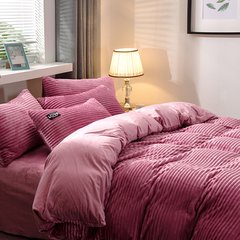 Однотонное плюшевое постельное белье Homytex pink